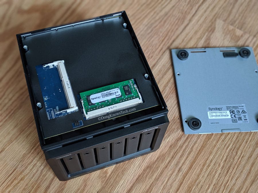 DS620slilm RAM-kortplatser