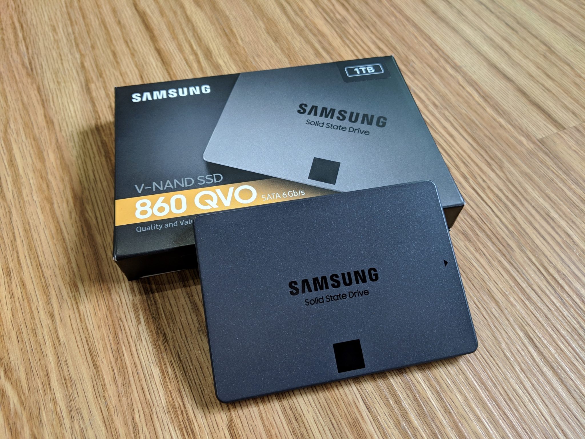 Samsung SSD 860 QVO 1