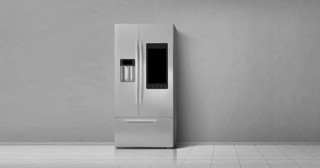 the advantages of using a smart refrigerator with Wi-Fi