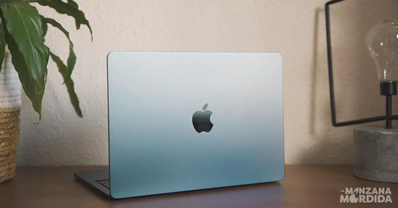 What Apple is going to do with the MacBook Air
